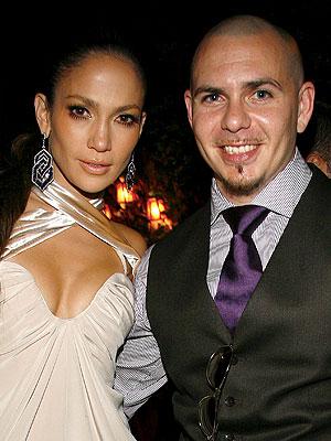 jennifer-lc3b3pez-y-pitbull1.jpg